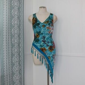 Beautiful top by cache